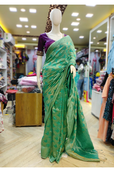 Handloom Pure Matka Silk Saree With All Over Zari Weaving Brocade Work And Stripes Work On Pallu (KR2248)